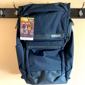 Thule Paramount 27L backpack